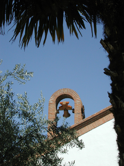 Torre con campana en Valdemoro