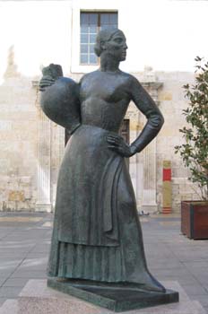 Escultura de la Aguadora, Palencia, Castilla y León