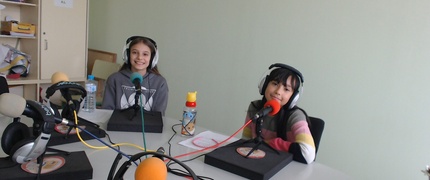 BIBLIOTECA INFANTIL Y JUVENIL: PLÁSTICUS