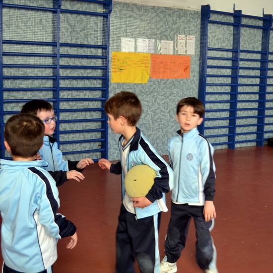 Jornadas Culturales y Deportivas 2018: JUEGOS 1º Y 2º EP 44