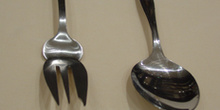Tenedor y cuchara de servir