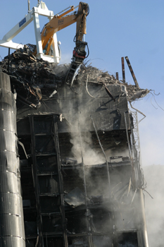 Grúa demoledora del Windsor