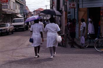Escena callejera en Ciudad de Belice