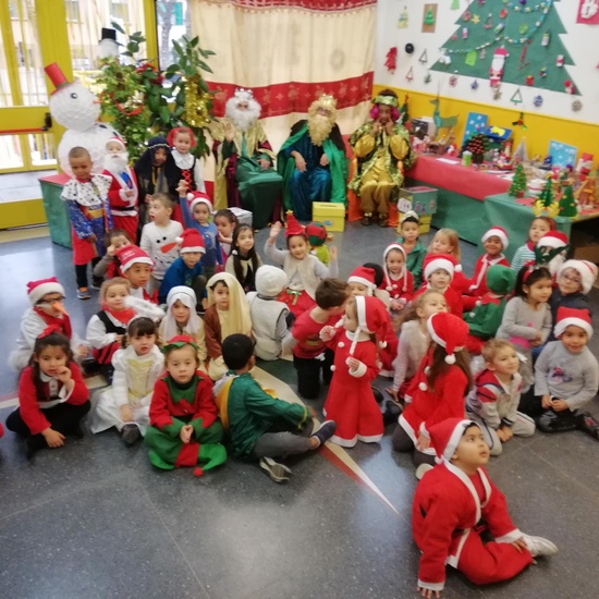 VISITA REYES MAGOS. 1. 18-19 14