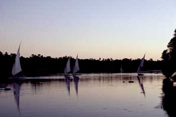 Nilo a su paso por Asuán