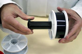 Introduciendo la espiral en el eje (a oscuras)