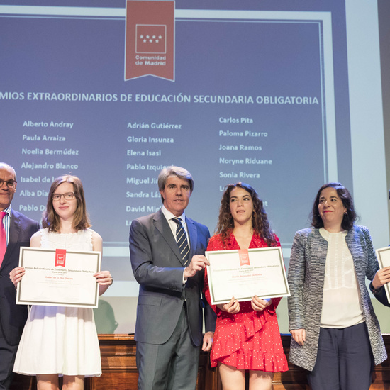 Entrega de los premios extraordinarios correspondientes al curso 2016/2017 1