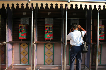 Cabinas de teléfono, Jakarta, Indonesia