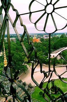 Vista de templos y alrededores desde Patuxai. Vientiane, Laos