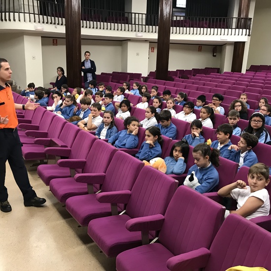 VIsita del SAMUR 4º EP 8