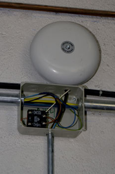 Activador para luz supletoria