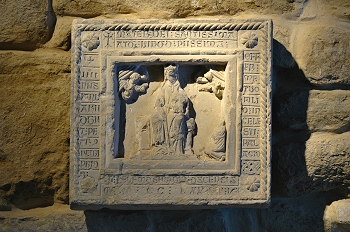 Lauda sepulcral de Pedro Petri, Huesca