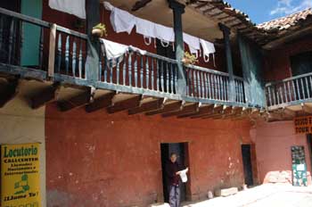 Antigua casa colonial en Cuzco, Perú