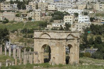 Antigua puerta de la ciudad, Jarash, Jordania