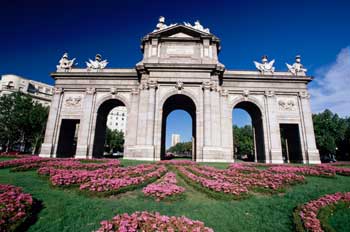 Puerta de Alcalá, Madrid