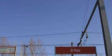 Vista de una catenaria de la estación de El Pozo, Madrid