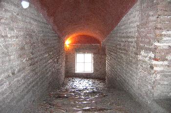 Pasillo para caballos y carretas en antiguos tiempos, Santa Sofí