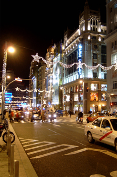 La calle Gran Vía en Navidad, Madrid