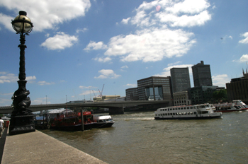 Vista del río Támesis, Londres, Reino Unido