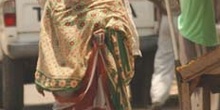 Mujer caminando, Rep. de Djibouti, áfrica
