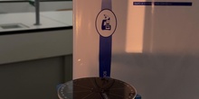 Combinación de dos prismas triangulares para el estudio de la dispersión de la luz