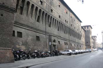 Palazzo d'Accursio, Bolonia (vista posterior)