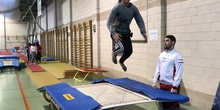 Gimnasia de trampolín 2 17