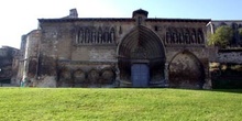 Fachada de la Iglesia del Santo Sepulcro, Estella, Navarra
