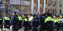Homenaje a las fuerzas de seguridad en la Puerta del Sol, Madrid