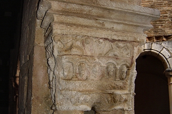 Capitel representando el Arca de Noe, Huesca