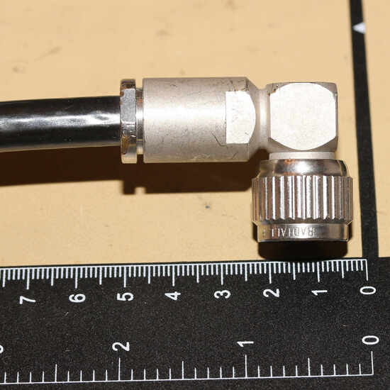 Conector N macho acodado