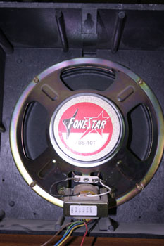 Altavoz MEgafonia 1. Detalle de conexiones