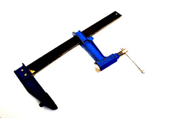 Gato de carpintero con émbolo