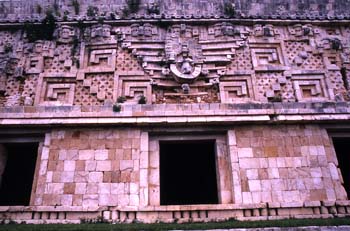Detalle de la fachada del Palacio del Gobernador, Uxmal, México