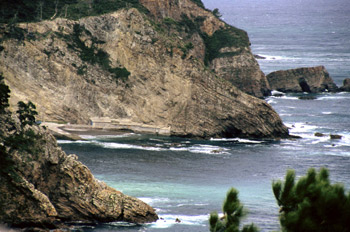 Vista general de puerto de Oviñana, Principado de Asturias