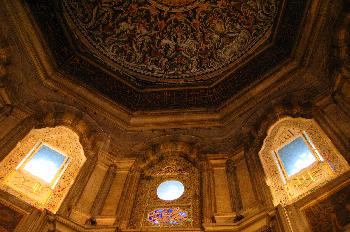 Detalle de la cúpula de Nuruosmaniye Camii, Estambul, Turquía