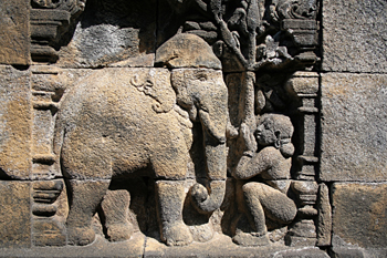 Detalle de relieves, Templo Borobudur, Jogyakarta, Indonesia