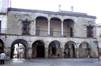 Arquería y portal del Pan - Trujillo, Cáceres