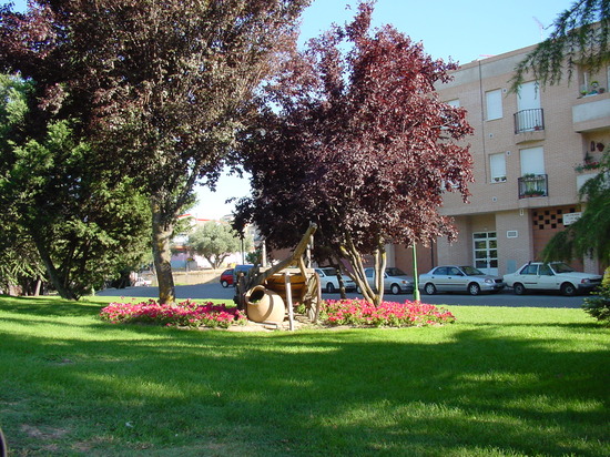 Parque con carro en Griñón