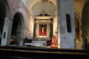 Interior de la Iglesia de San Salvatore, Lucca