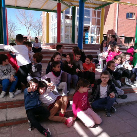 EN BUSQUEDA DE HUEVOS