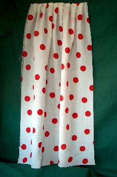 Caída de tafetán al sentido contra-hilo