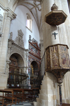 Púlpito y capillas, Catedral de Baeza, Jaén, Andalucía