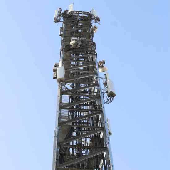 Torre de telecomunicaciones para telefonía móvil 5G