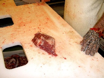 Limpieza de las partes del cerdo