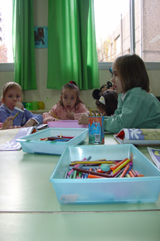 Realizando actividad en el aula