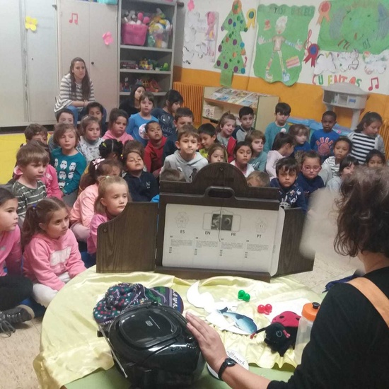 CUENTACUENTOS INFANTIL. día del libro 18-19 19