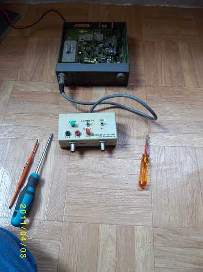 Banco de reparación de equipos de radio PMR