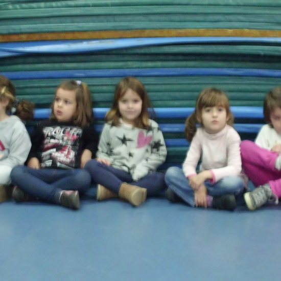 NOS FELICITAMOS NAVIDAD EN EL HOSTOS 18