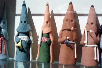 Figuritas de recuerdo, penitentes, Córdoba, Andalucía